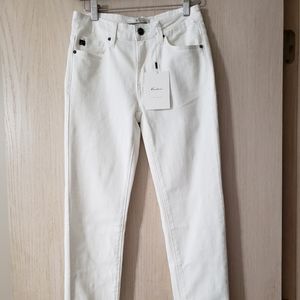 KanCan white skinny jeans
